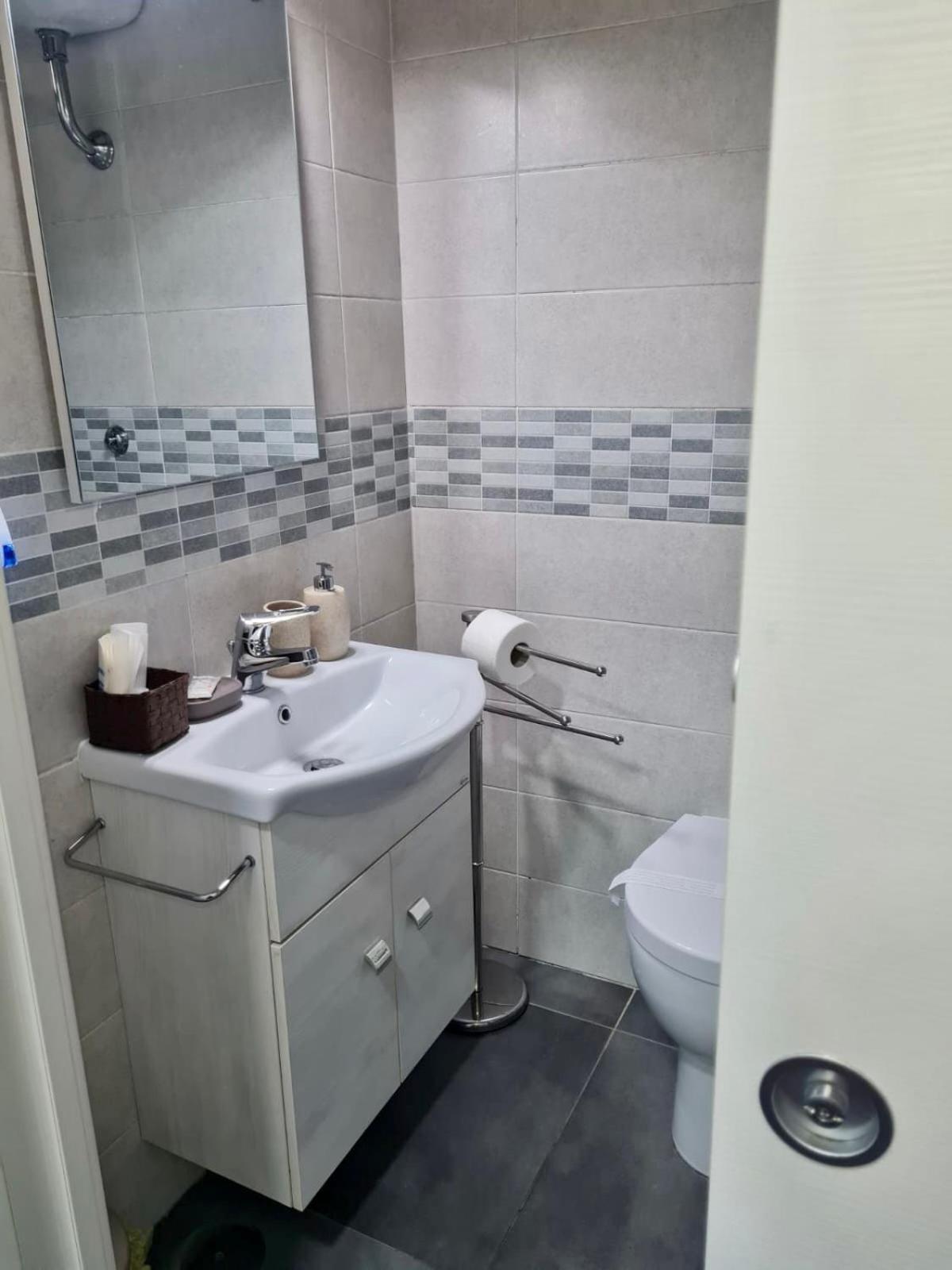 Clale Rooms نابولي المظهر الخارجي الصورة