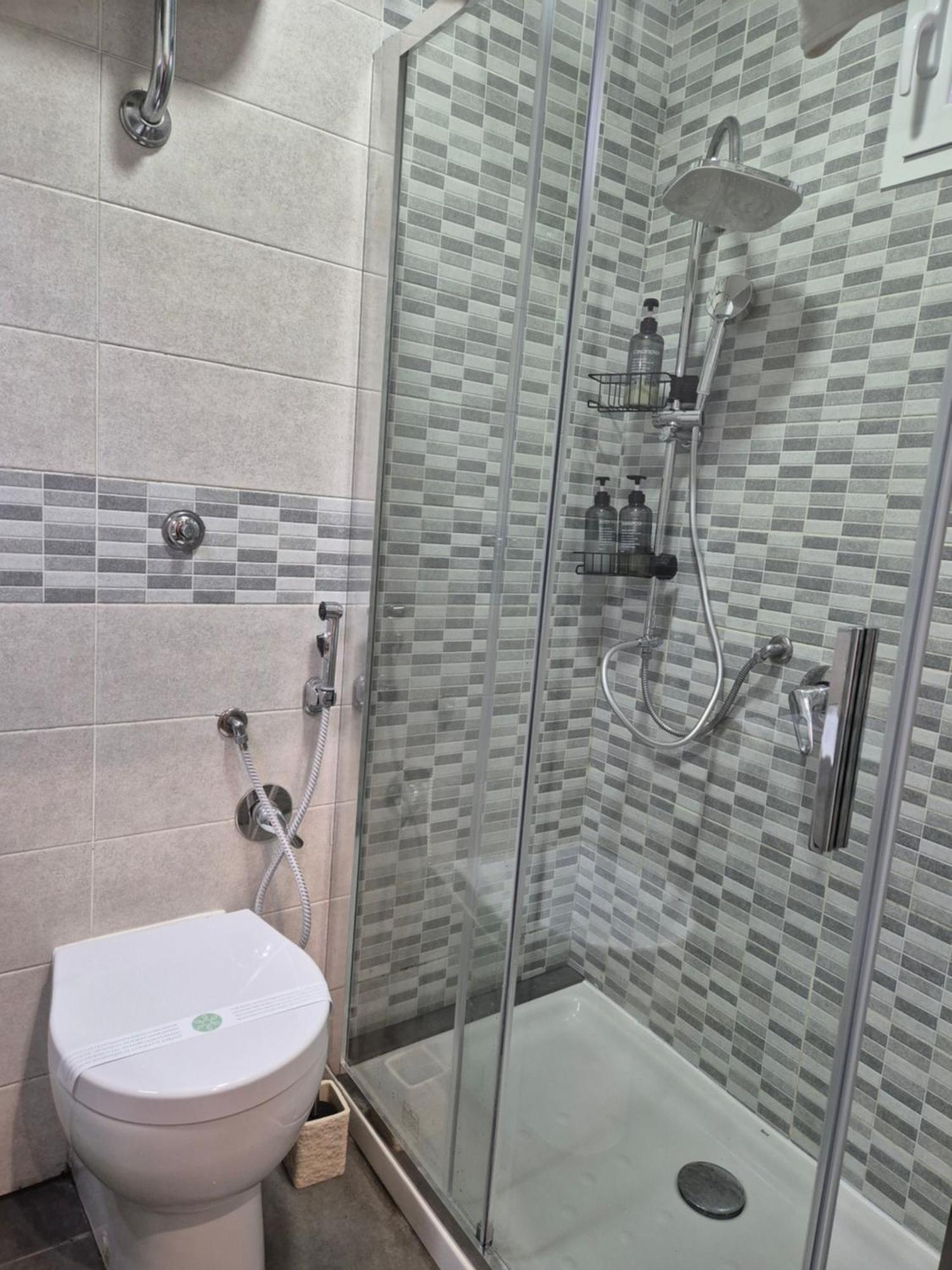 Clale Rooms نابولي المظهر الخارجي الصورة